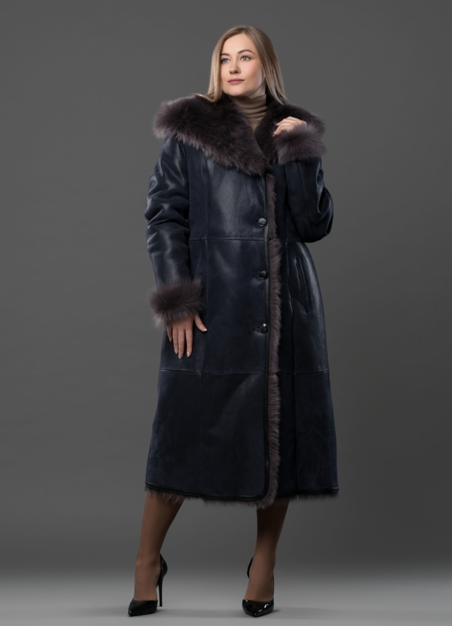 Удлиненная дубленка синего цвета, мех тоскана модель № 7463 меха малина