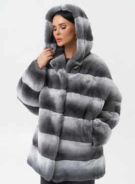 Шуба из кролика с капюшоном Шуба из кролика с капюшоном