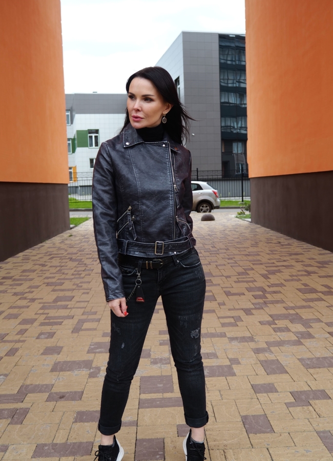 Куртка из эко кожи темно-синего цвета  модель № 1290 в рассрочку