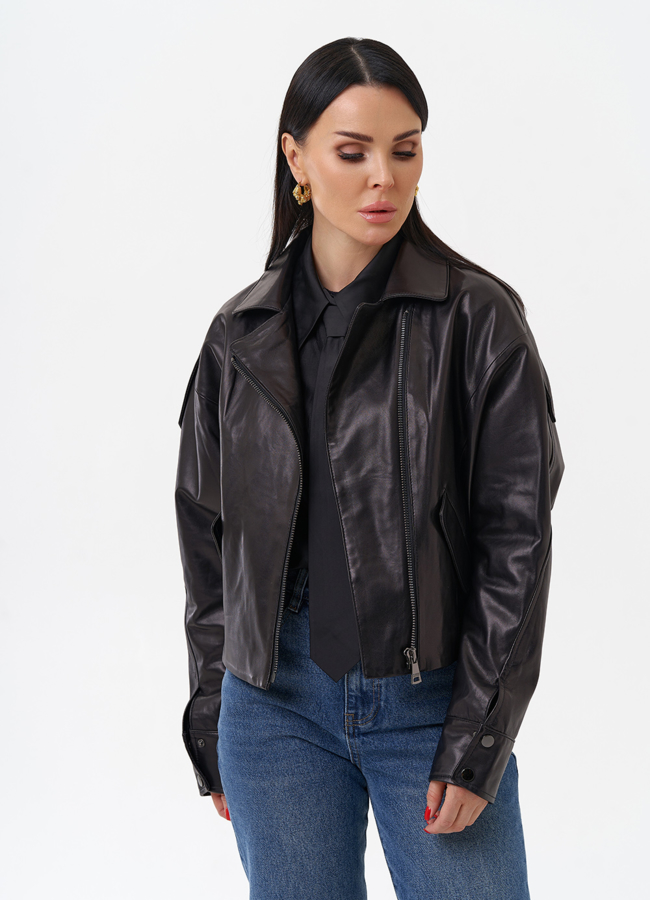Черная кожаная куртка модель № 29914 универмаг малина