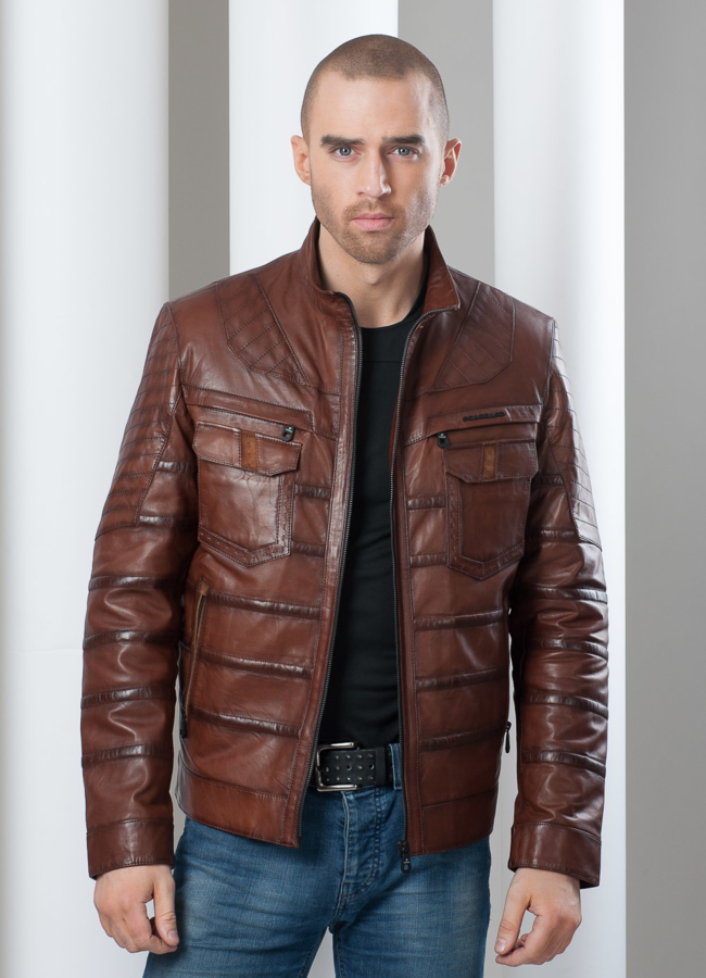 Кожаная куртка на молнии с поперечными полосами модель № KP-34 в рассрочку