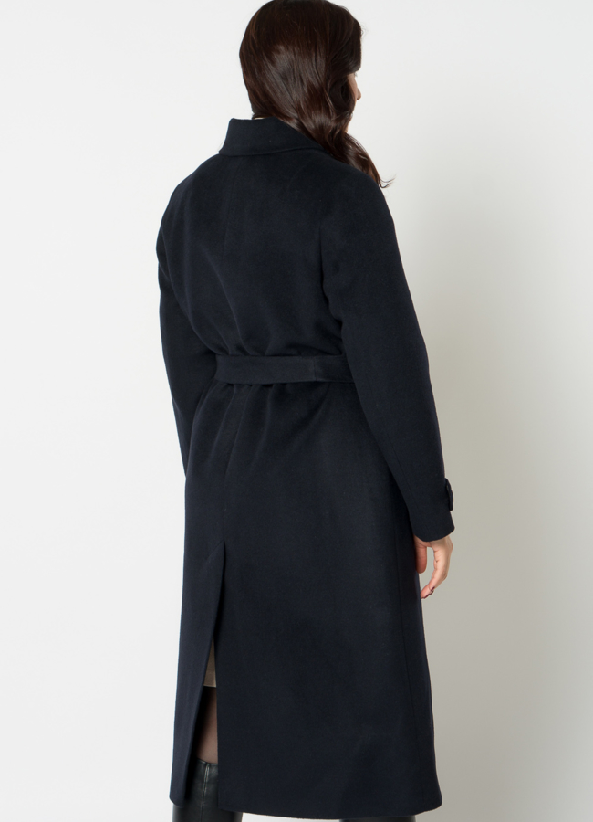 Женское пальто синего цвета с поясом модель № 21372 в рассрочку