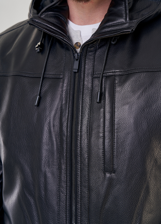 Мужская кожаная куртка с капюшоном модель № 23146 универмаг малина