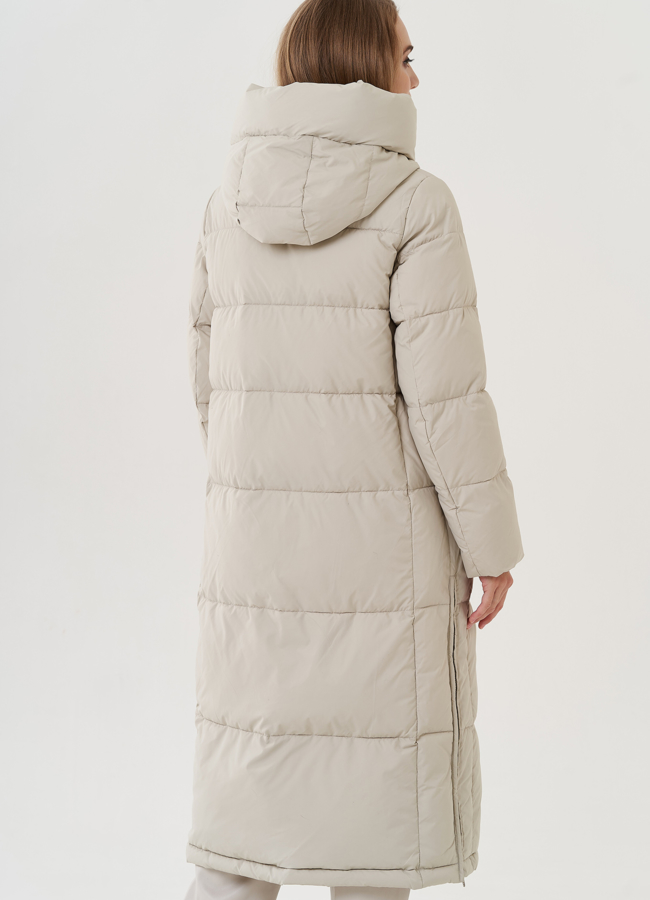 Пуховик женский с капюшоном  модель № 25447 универмаг малина