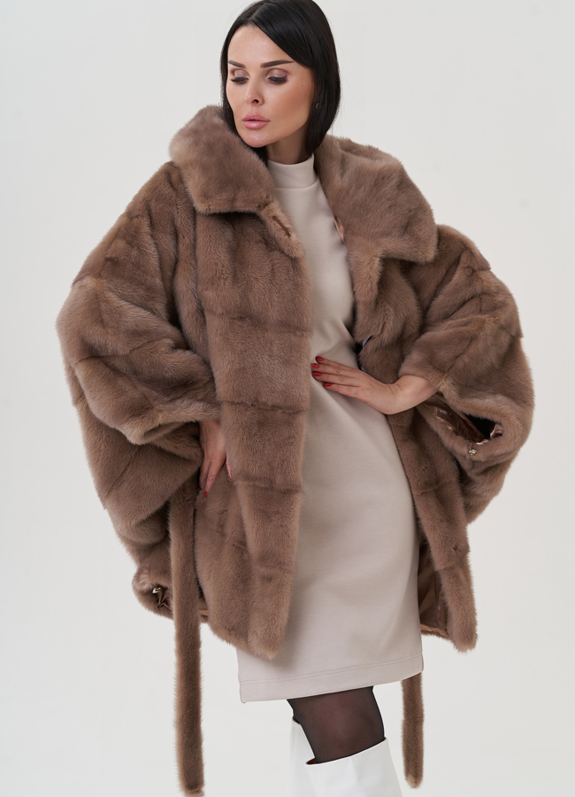 Женская норковая шуба с капюшоном  модель № 25701 универмаг малина