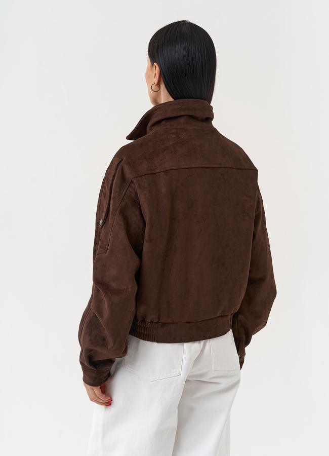 Женская куртка бомбер из эко замши коричневого цвета модель № 30446 в кредит Женская куртка бомбер из эко замши коричневого цвета модель № 30446 в кредит