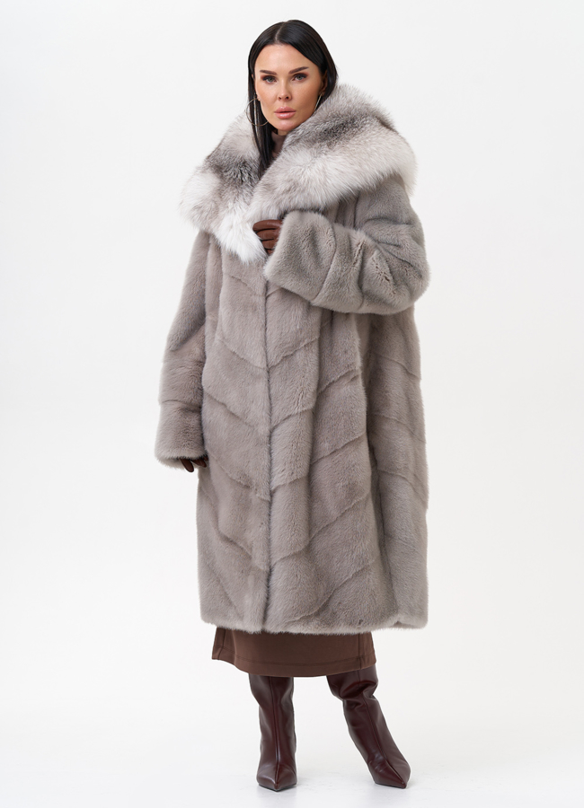 Норковая шуба с капюшоном из меха чернобурки модель № 27583 универмаг малина