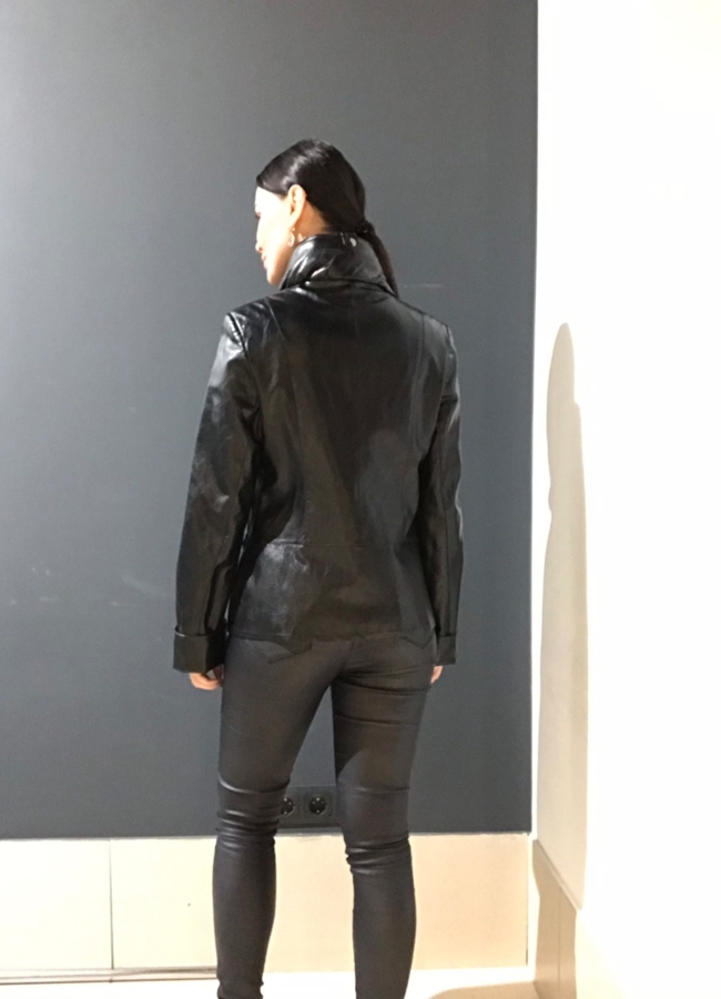 фото Куртка женская из эко кожи модель № 633