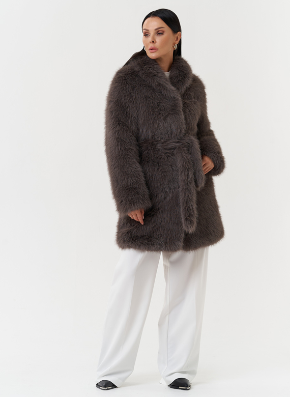 Шуба из эко меха под песца