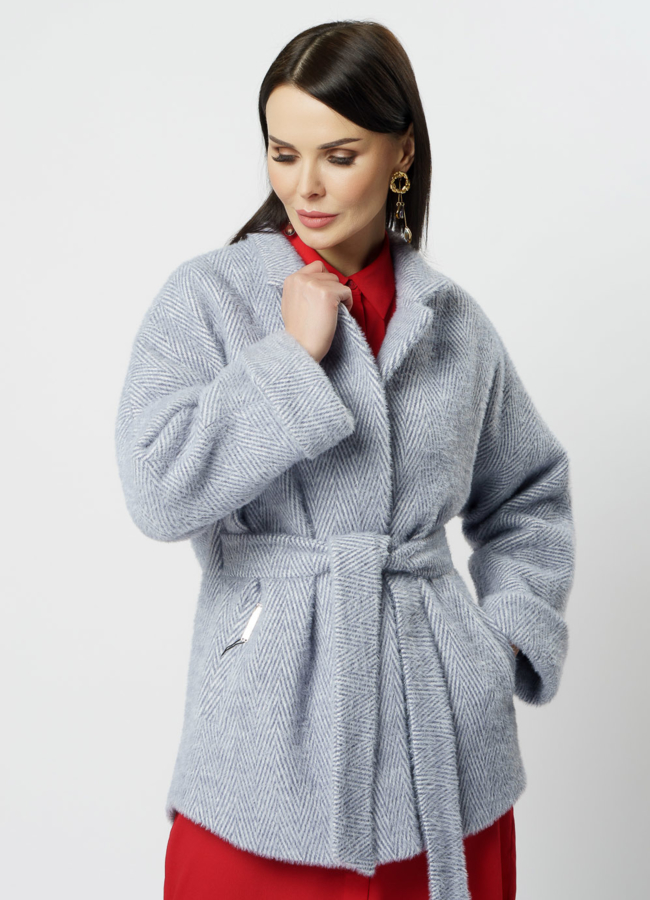 Пальто женское модель № 044 меха малина