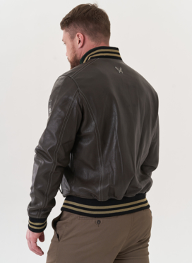 Мужская кожаная куртка 