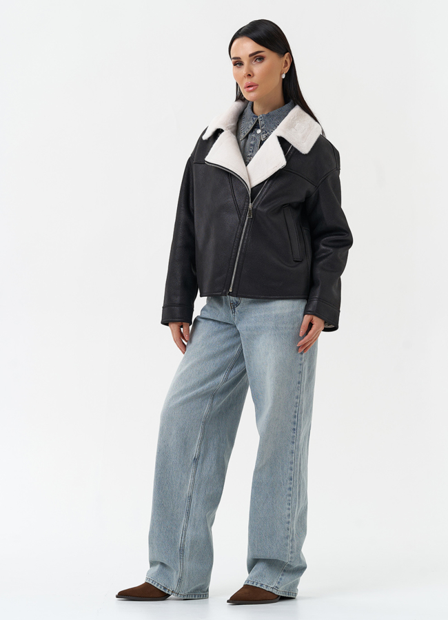 Короткая дубленка из эко замши черного цвета модель № 30207 в рассрочку