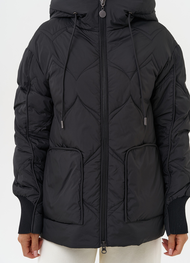 Женская куртка черного цвета модель № 31287 в рассрочку
