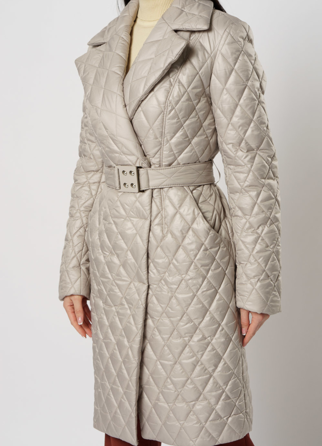 Утепленное женское пальто на поясе модель № 20740 универмаг малина