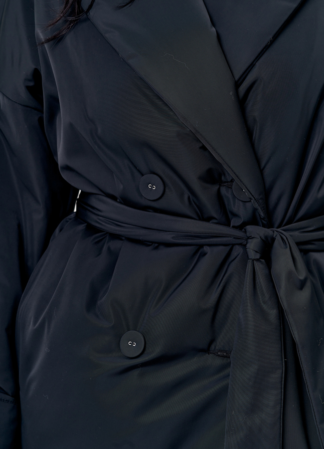 Полупальто черного цвета с английским воротником модель № 21159 универмаг малина