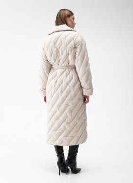 Женский пуховик с английским воротником