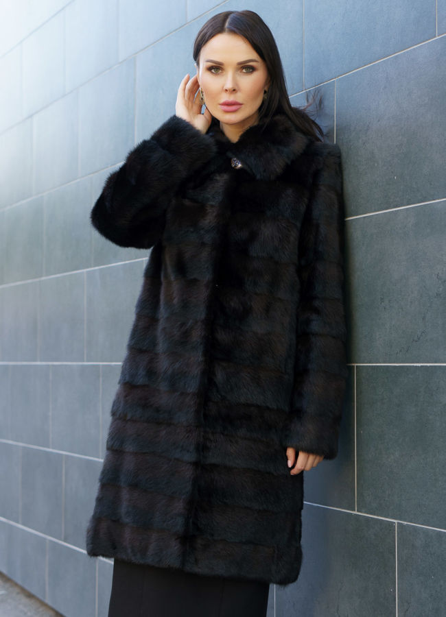 Удлиненная норковая шуба  с капюшоном модель № 1314 в рассрочку