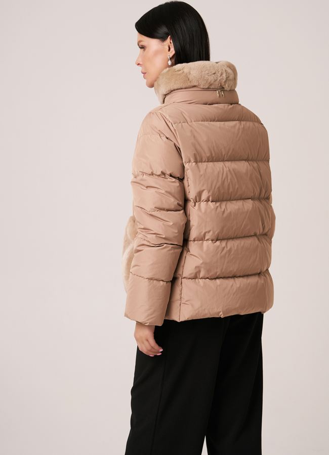 Пуховик DiegoM укороченный бежевого цвета  модель № Diego-M 703 в рассрочку