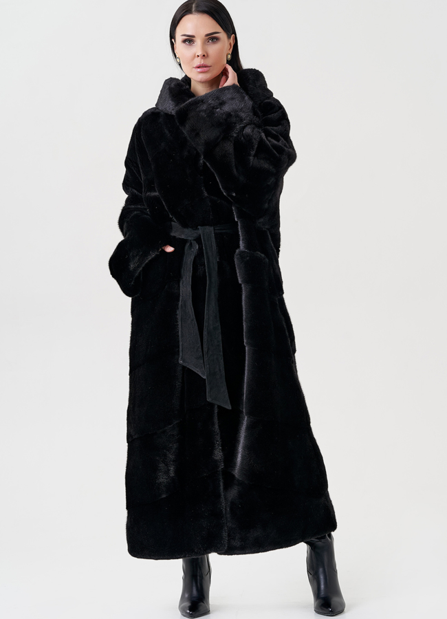 Шуба из норки с капюшоном  модель № 23987 универмаг малина