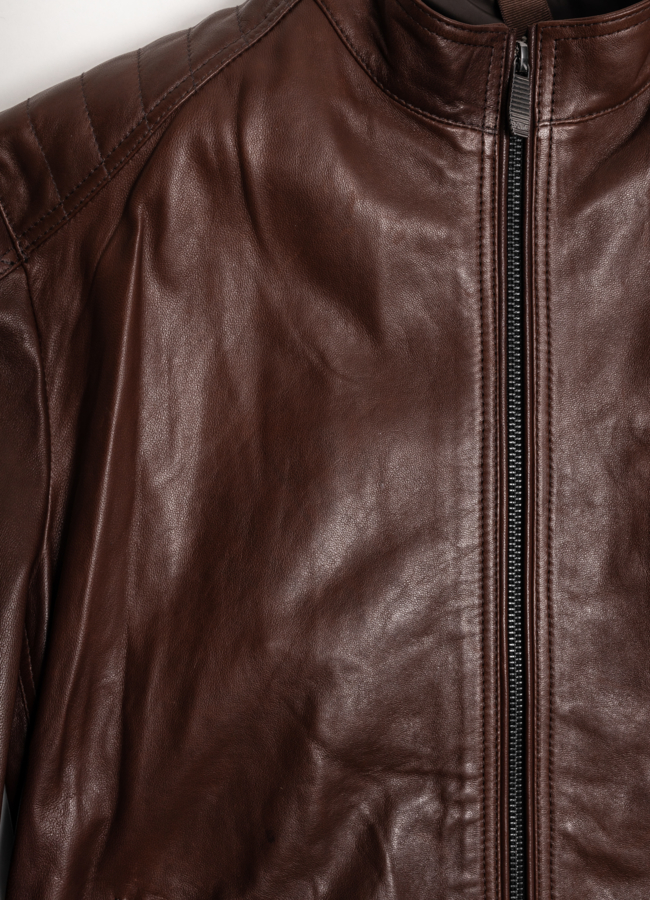 фото Куртка кожаная коричневого цвета модель № 21400