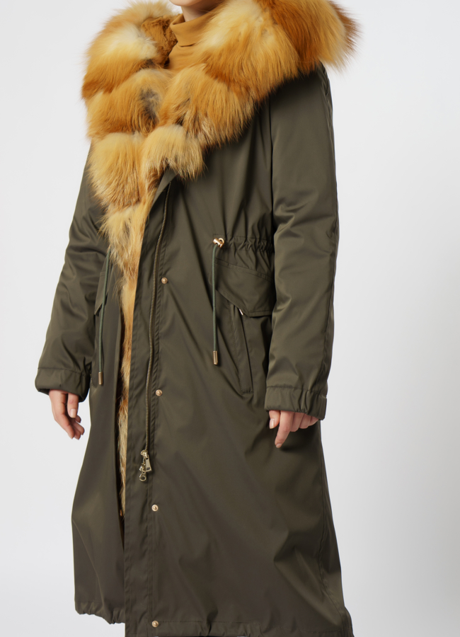 Парка в цвете хаки, отделка лиса модель № 12262 универмаг малина