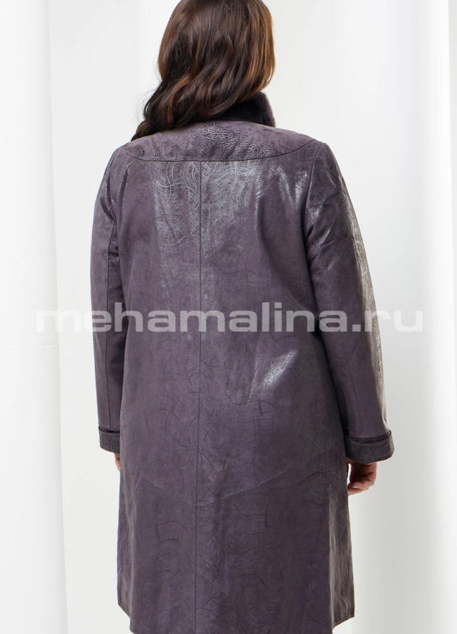 Плащ на пуговицах модель № K-293 меха малина
