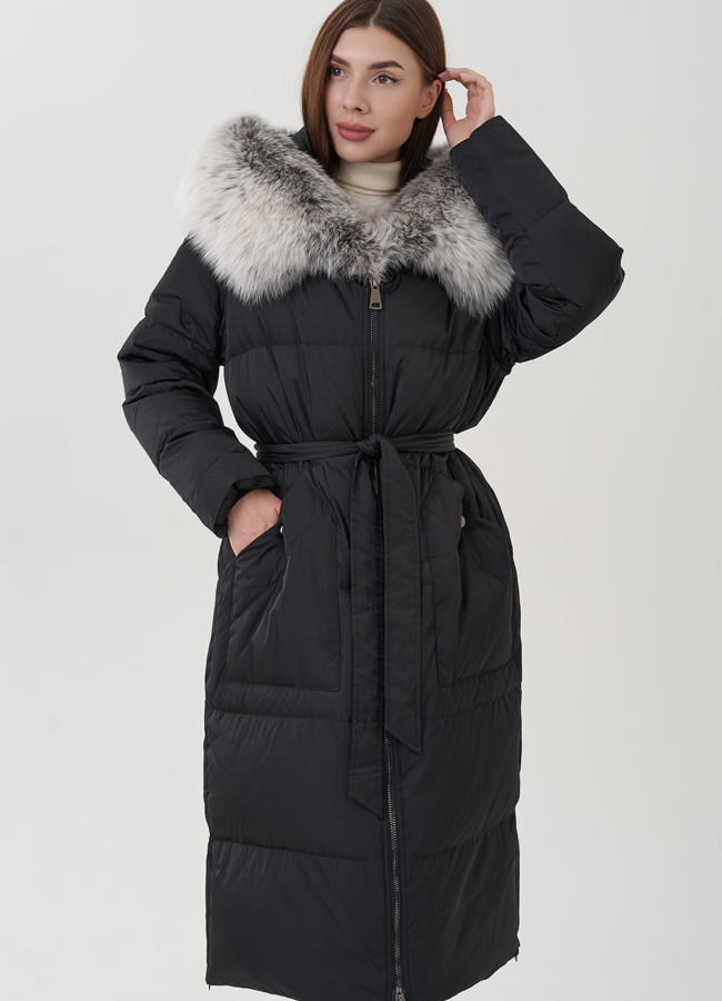 Удлиненный женский пуховик с песцом модель № 25365 универмаг малина