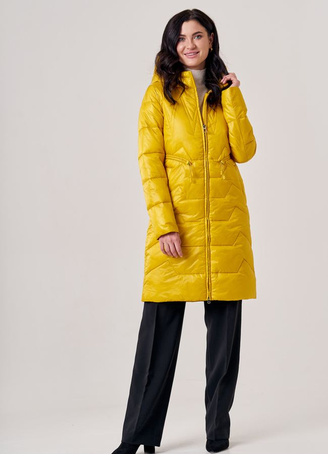 Полупальто женское желтого цвета модель № 20600 в кредит