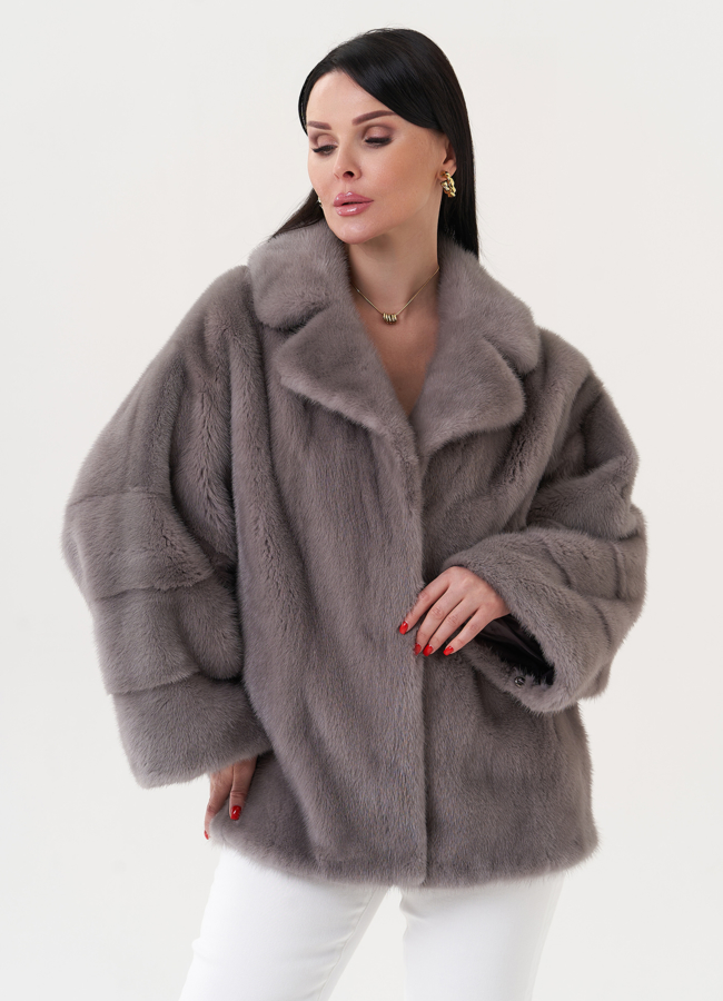 Укороченная шуба с английским воротником модель № 25275 меха малина