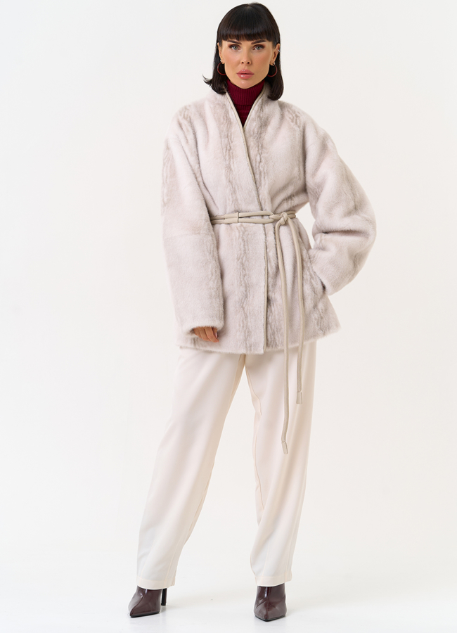 Светлая шуба из эко меха модель № 31523 в кредит Светлая шуба из эко меха модель № 31523 в кредит