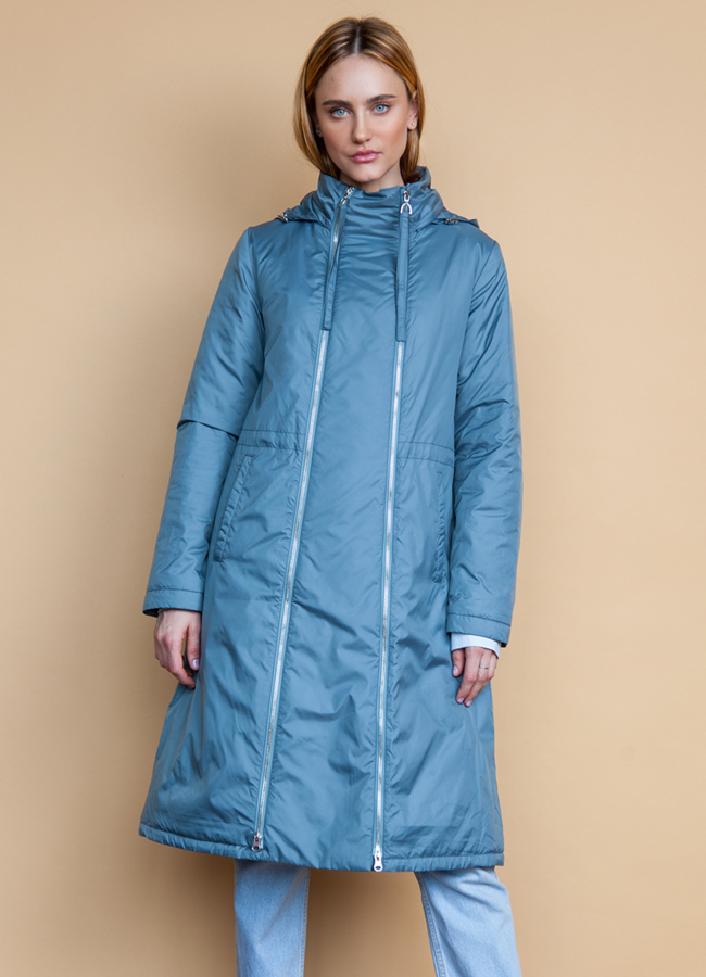 Плащ  модель № 8556 меха малина