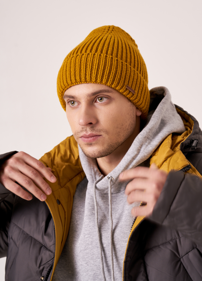 Шапка мужская MMH 10916 модель № MMH 10916 меха малина