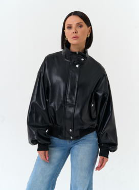 Женская куртка бомбер из эко кожи