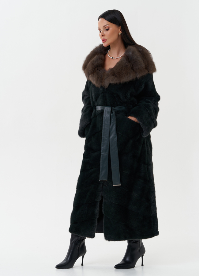 Длинная норковая шуба с капюшоном из куницы модель № 27849 в кредит