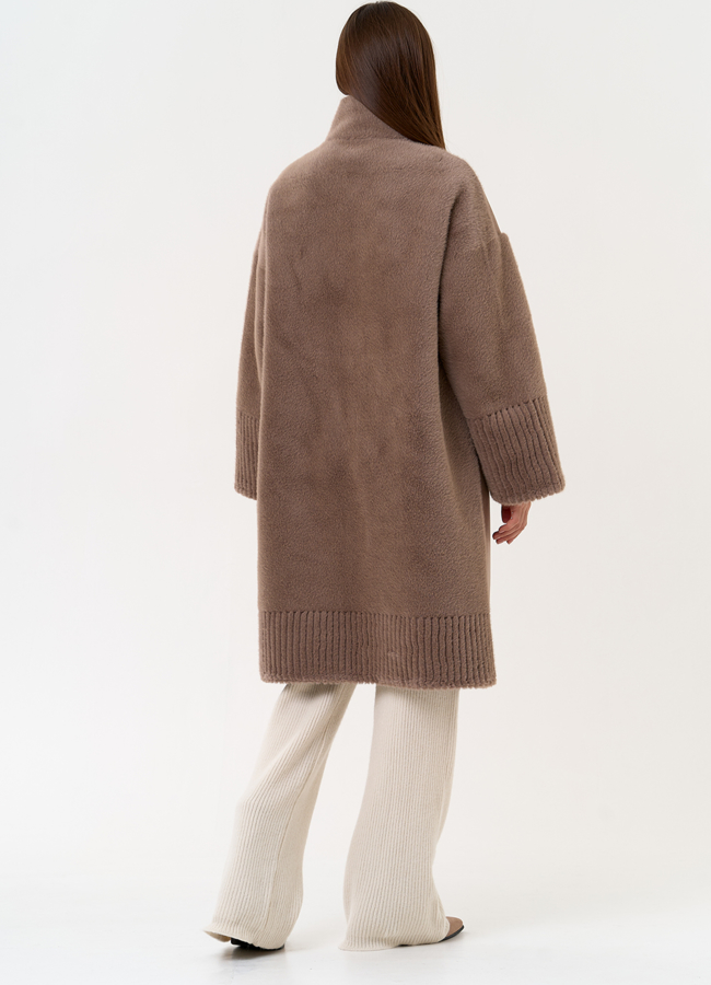 Женская двухсторонняя дубленка из эко замши с воротником стойкой модель № 31415 в кредит Женская двухсторонняя дубленка из эко замши с воротником стойкой модель № 31415 в кредит