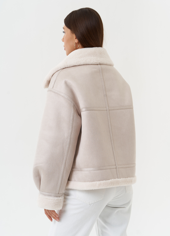 Светлая дубленка из эко кожи модель № 28529 универмаг малина