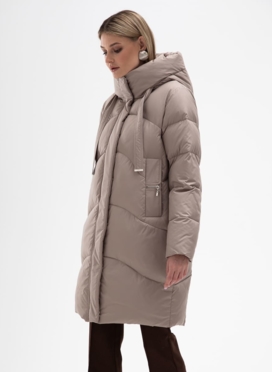 Женский пуховик  капюшоном