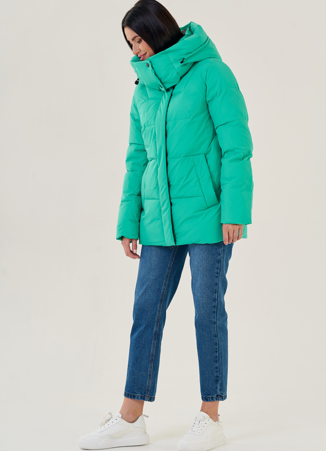 Куртка женская с капюшоном  модель № 23170 универмаг малина