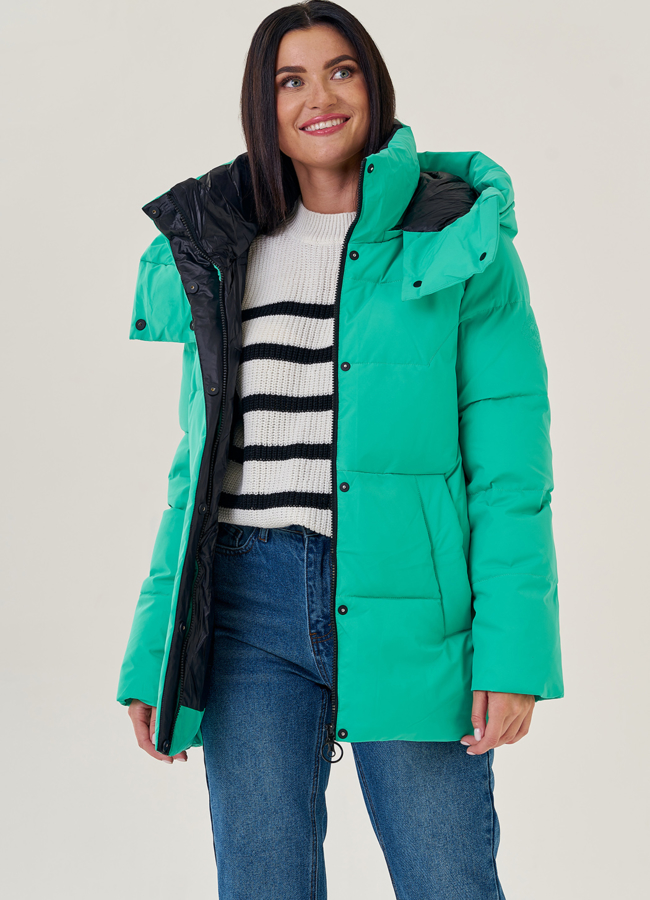 Куртка женская с капюшоном  модель № 23170 универмаг малина