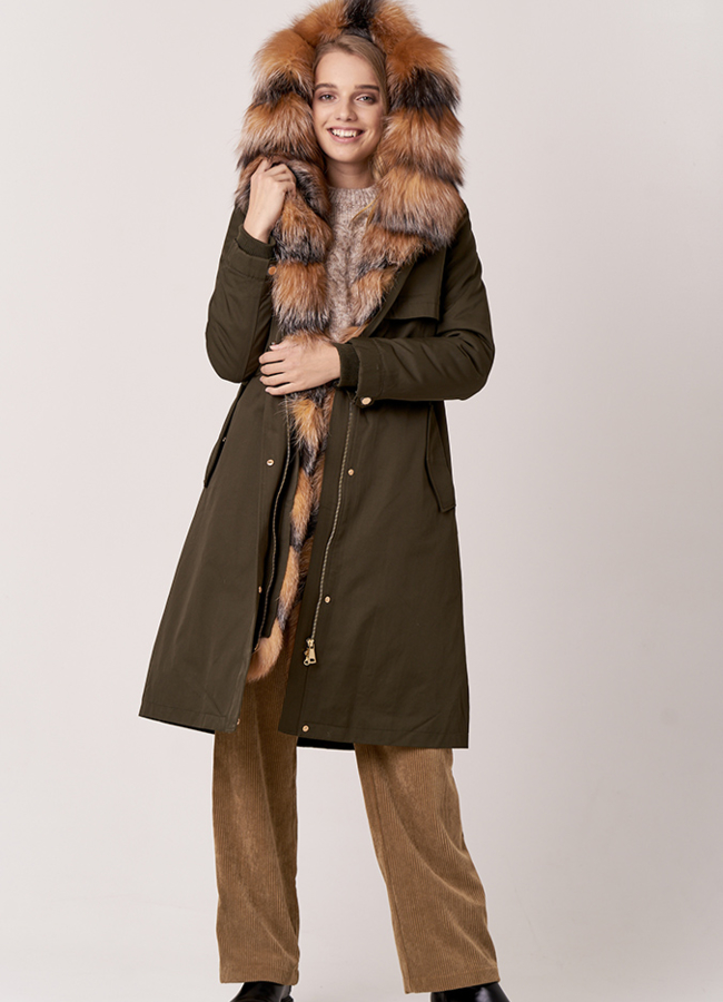 Удлиненная парка с мехом модель № 18942 универмаг малина