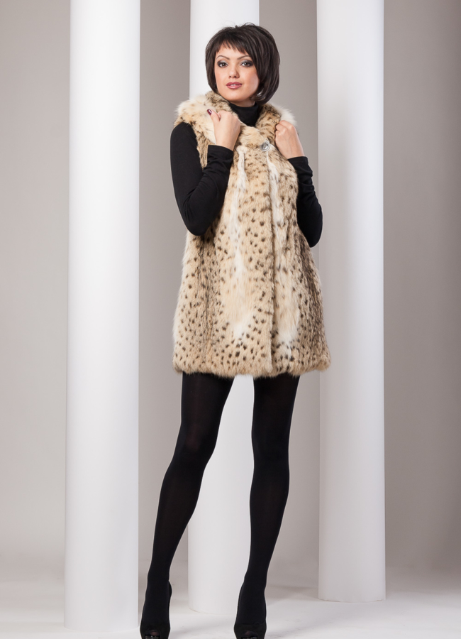 Меховая жилетка 