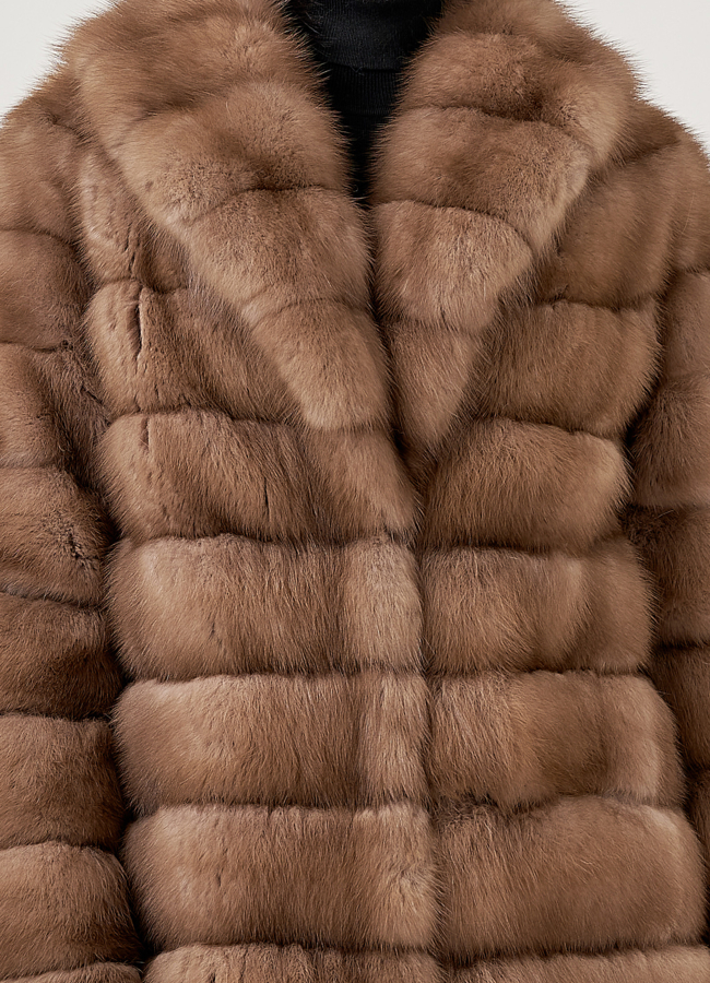 Шуба из куницы  модель № 79563 в рассрочку