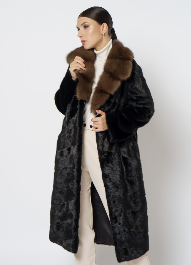 Черная шуба с куницей модель № 1217 универмаг малина