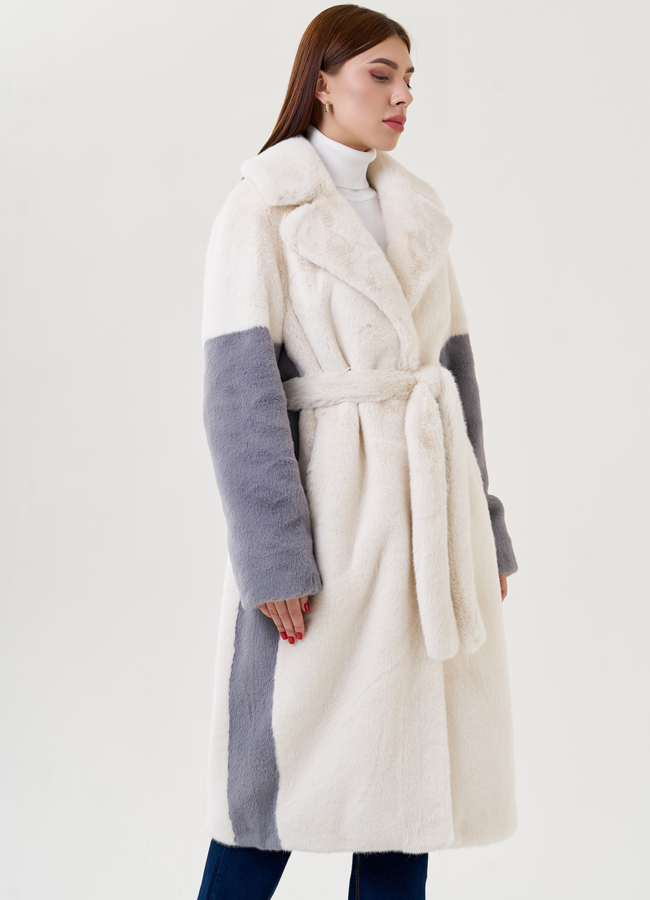 Женское пальто из искуссвенного меха с английским воротником модель № 79329 универмаг малина