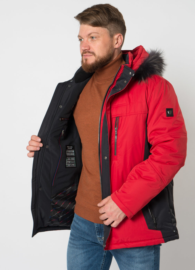 Куртка красного цвета на молнии с капюшоном, отделка енот модель № 21666 универмаг малина
