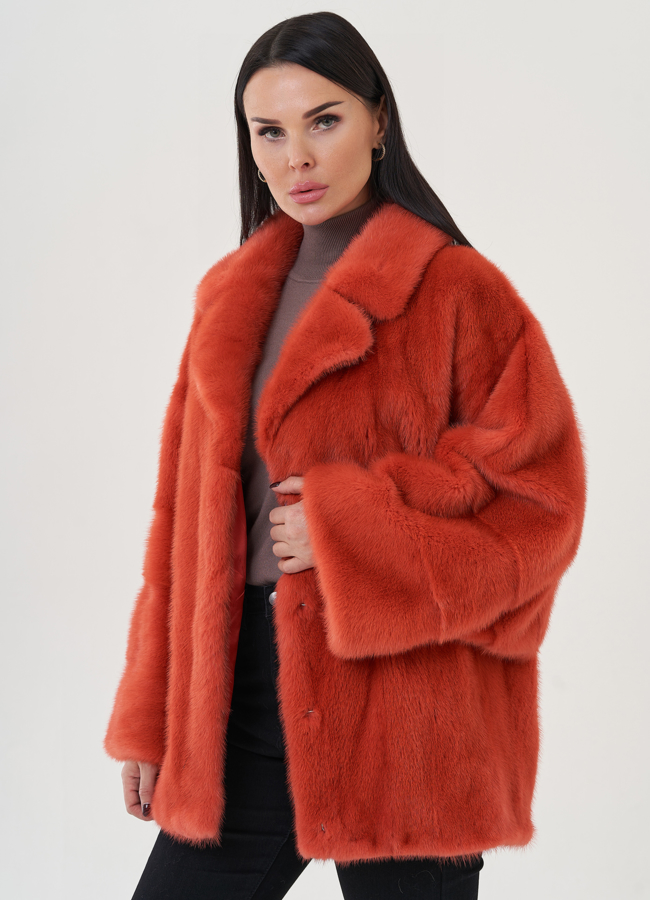 Шуба из норки с английским воротником  модель № 81023 универмаг малина