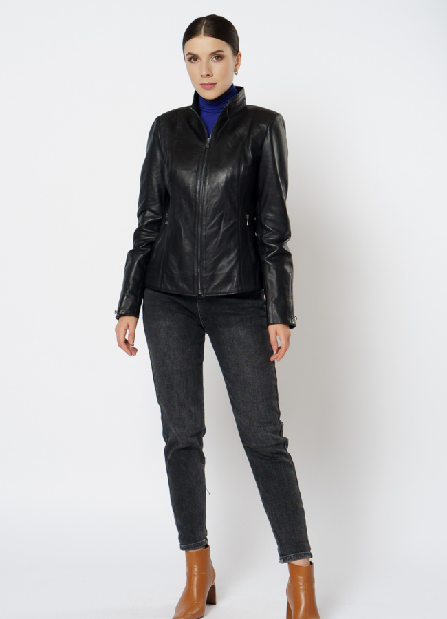 фото Женская кожаная куртка модель № 21609