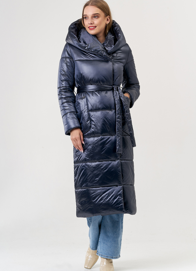 Пуховик синего цвета в длине макси модель № 0107 меха малина