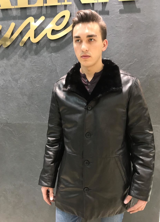 Кожаный пуховик модель № W8017-3 универмаг малина