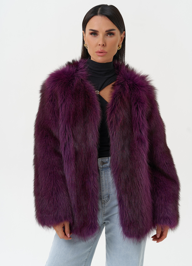 Женская куртка из меха канадского енота модель № 31085 в кредит Женская куртка из меха канадского енота модель № 31085 в кредит